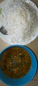 our-delicious-ofe-akwu-or-banga-stew-served-with-white-rice